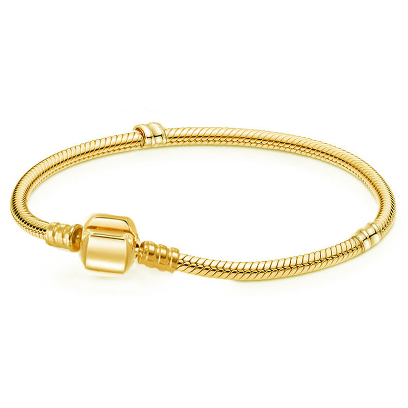 Classic Silver Women's Bracelet - Street Fashion Accessories