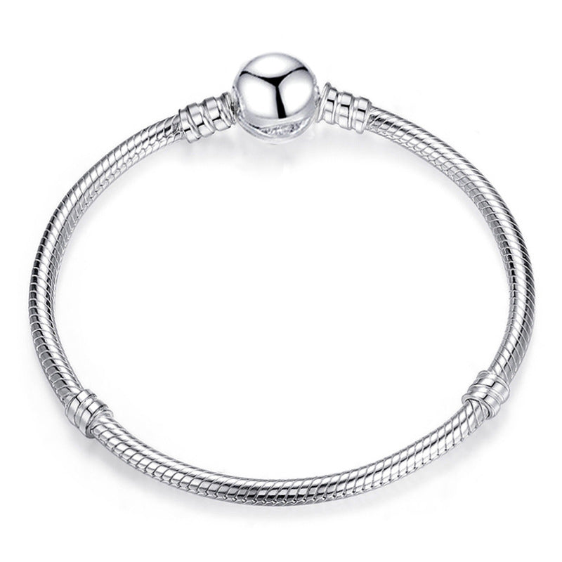 Classic Silver Women's Bracelet - Street Fashion Accessories